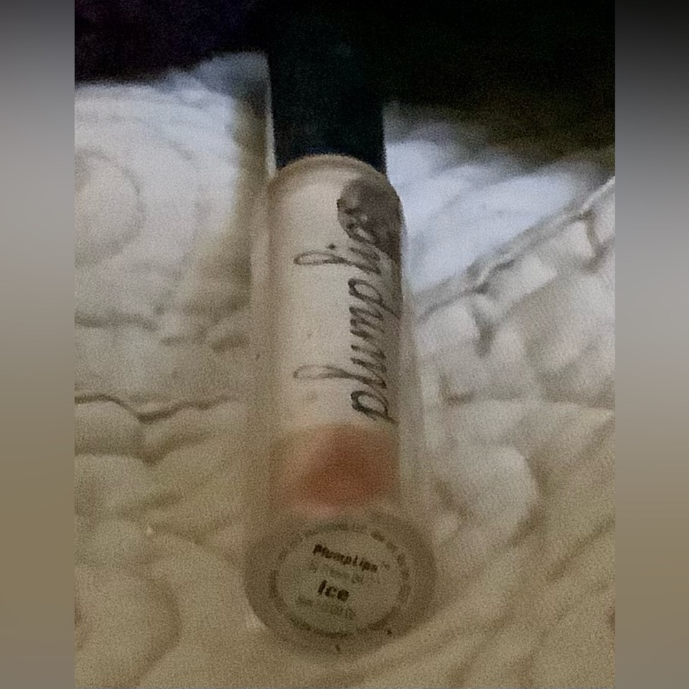 Plump Lips (full)